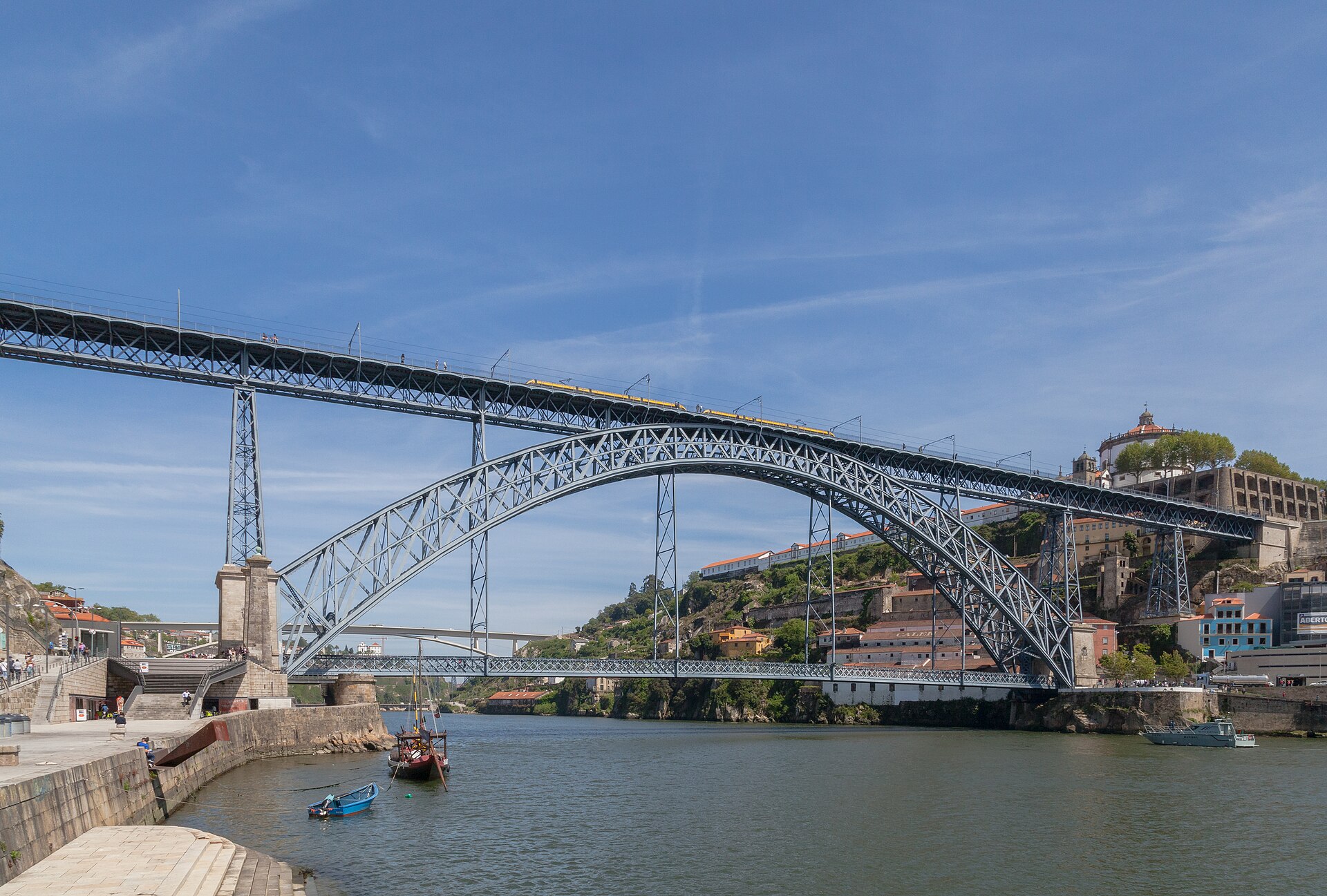 Ponte Dom Luís I sobre o Douro
